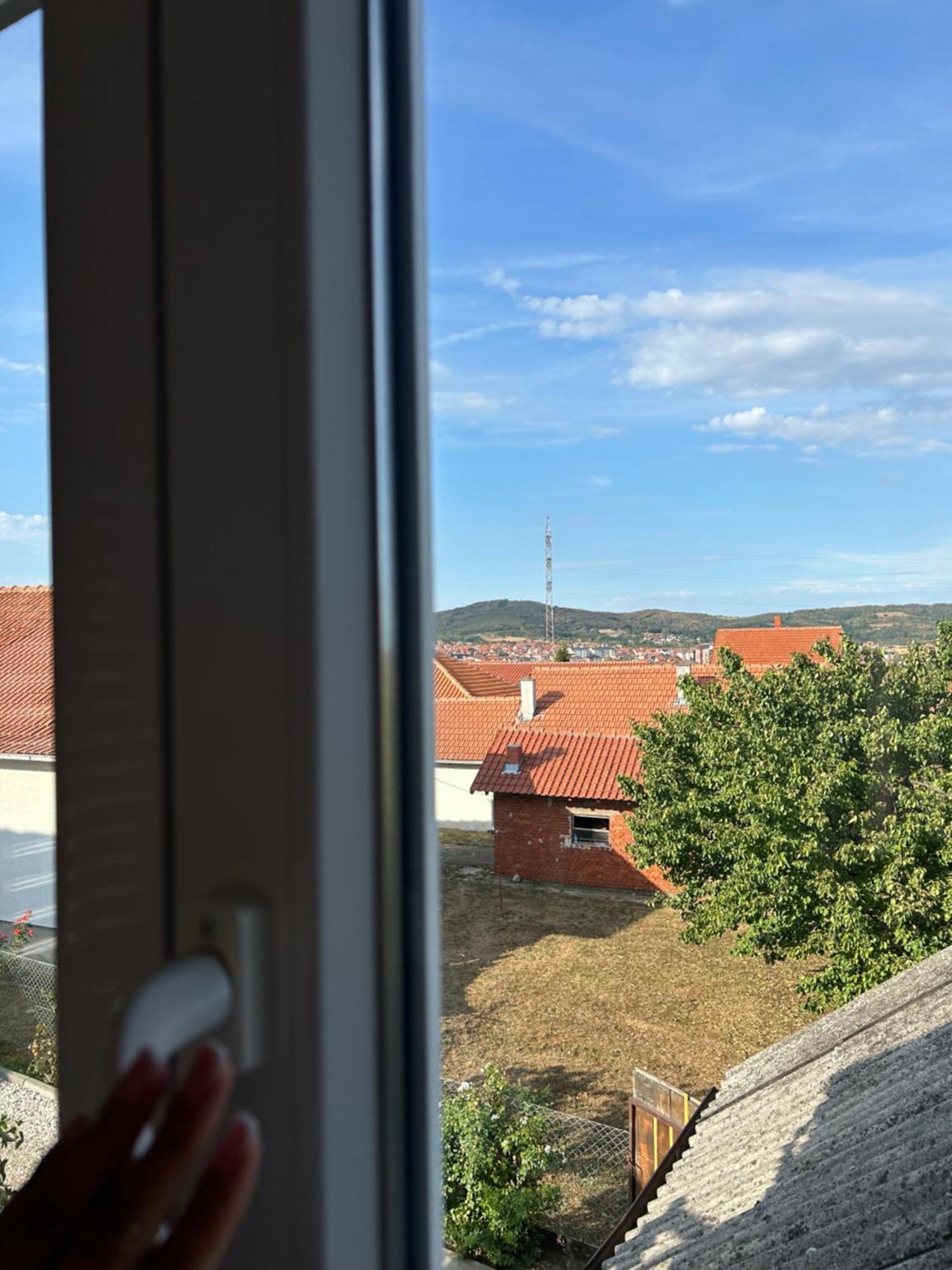 Dunja Lägenhet Arandjelovac